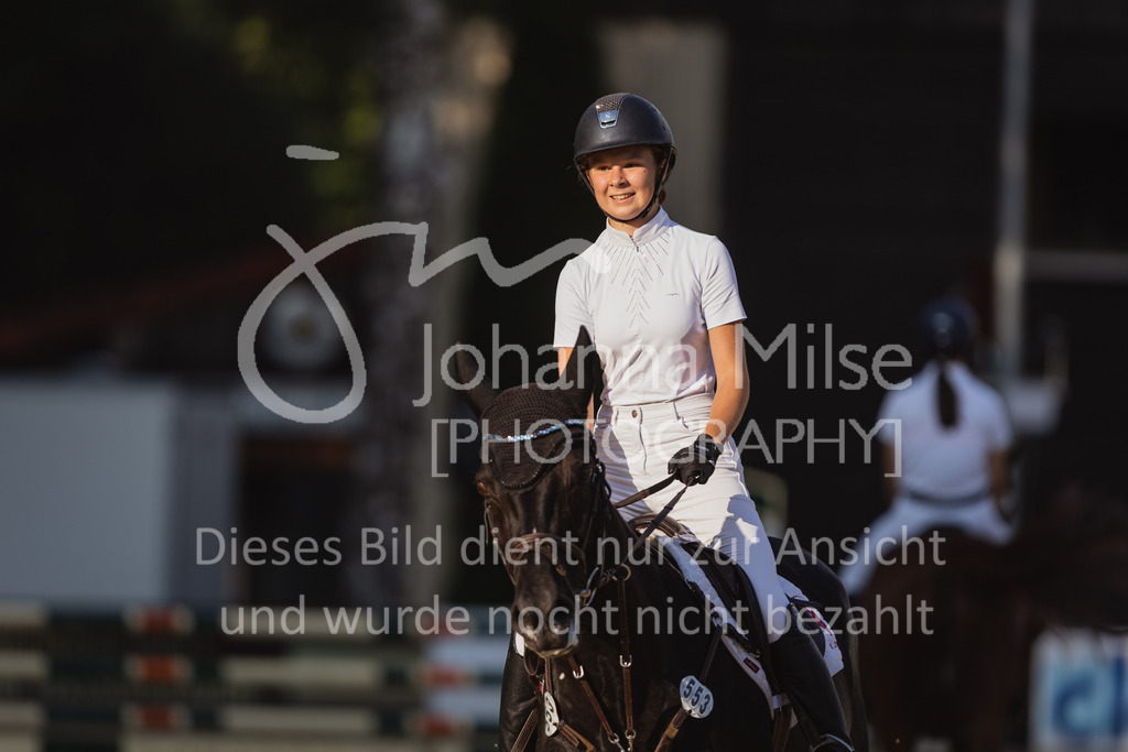 220825_Delbrueck_PonyTrophy-221 | Deine schönsten Turniermomente als professionelle Fotos! Entdecke hochwertige Pferdesport-Fotografie im Online-Shop. Jetzt Fotos finden & bestellen!