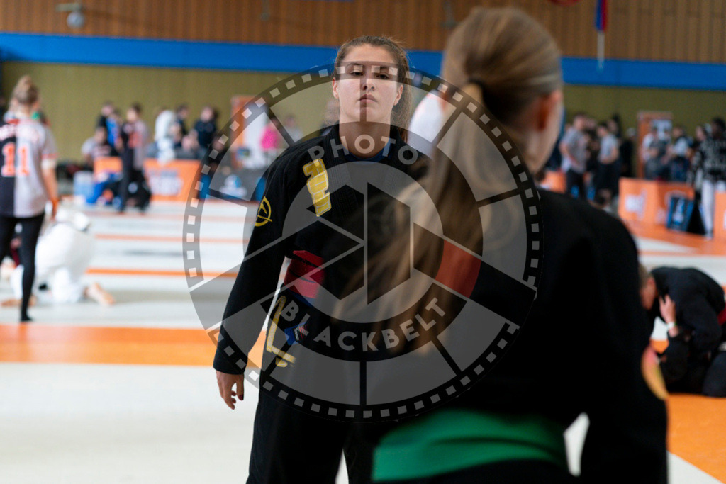 20240915PBB1004 | Athletes compete during the Grappling Industries’ grappling and Brazilian jiu-jitsu competition in Berlin, on September 15, 2024.