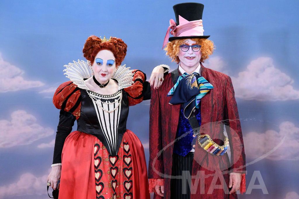 _DWA7183 | MATA IndoCon - Realisiert mit Pictrs.com