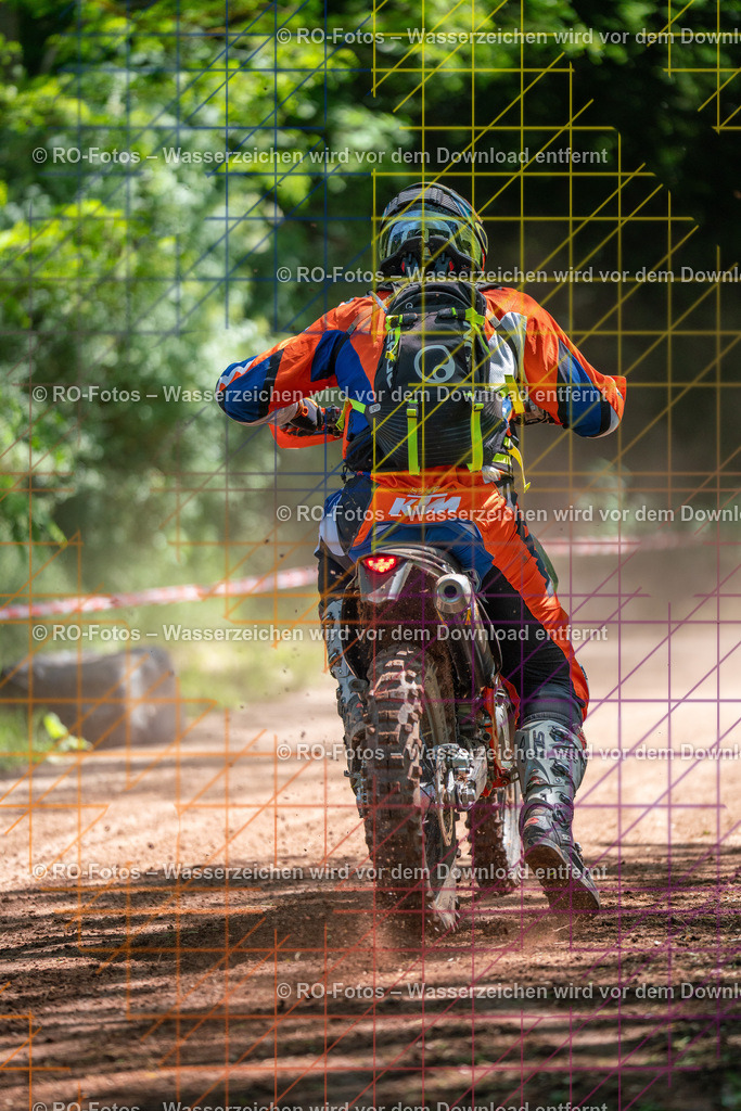 Wolfshausen 2 Lauf -1122 | Sportfotografie von RO-Fotos: Motorsport, Motocross, Enduro, Laufveranstaltungen und Triathlon. Professionelle Fotos von Sportlern und Events. - Realisiert mit Pictrs.com