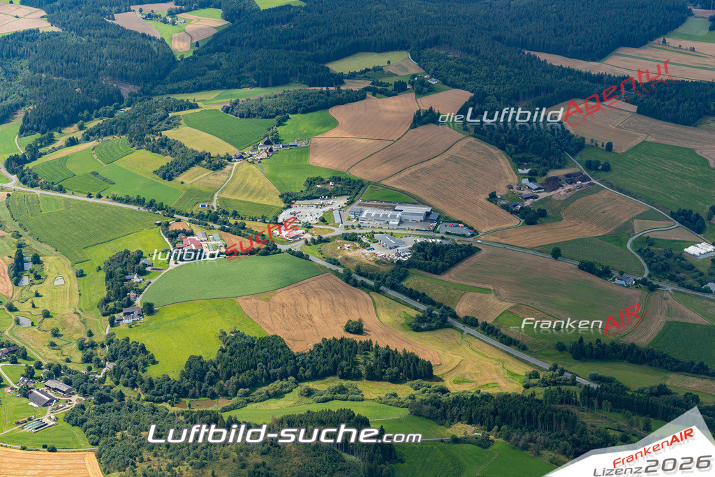 Aktuelles Luftbild von  Naila Kauf mit Lizenz / Bildrechten möglich- Die Luftaufnahme wurde 2021 mittels UL-Flugzeug erstellt ( keine Drohne ) - hochauflösende Kamera-Systeme von  Canon -Beste Qualität - Für grossformatige Ausdrucke geeignet. Die Geschenkidee !