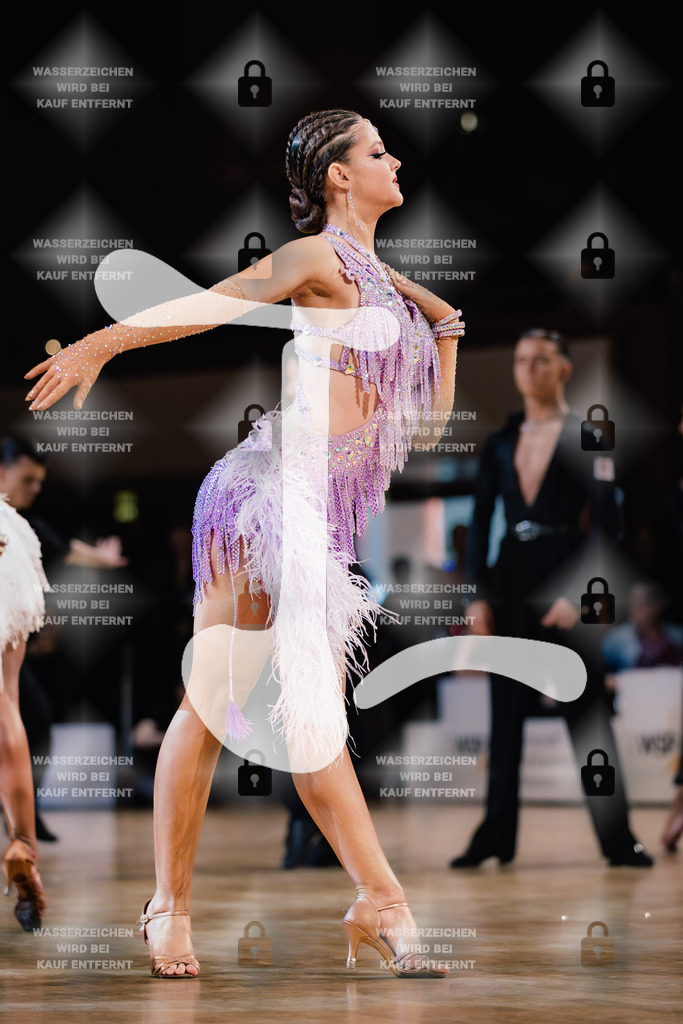 Goldstadtpokal 2025 - WDSF Open Latin Youth 12th (84) Marian Lungu _ Bianca Stefana Condopol (Romania)-2025-01-25-8712 | Webshop for digital downloads and prints of dance sport, event & show photographer Julian Link - Realisiert mit Pictrs.com