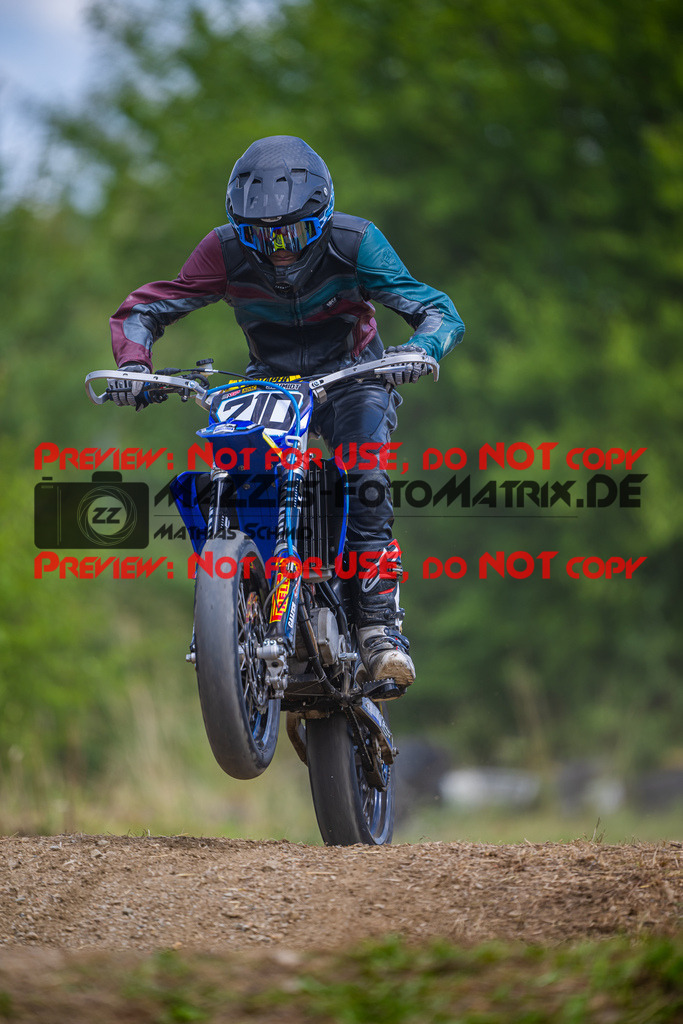 MaZZes_Fotomatrix_240713_6007705_9225 | ROOKIES
