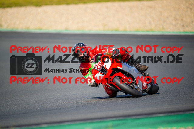 MaZZes_FotoMatrix_240724_6007705_2-497 | ROT