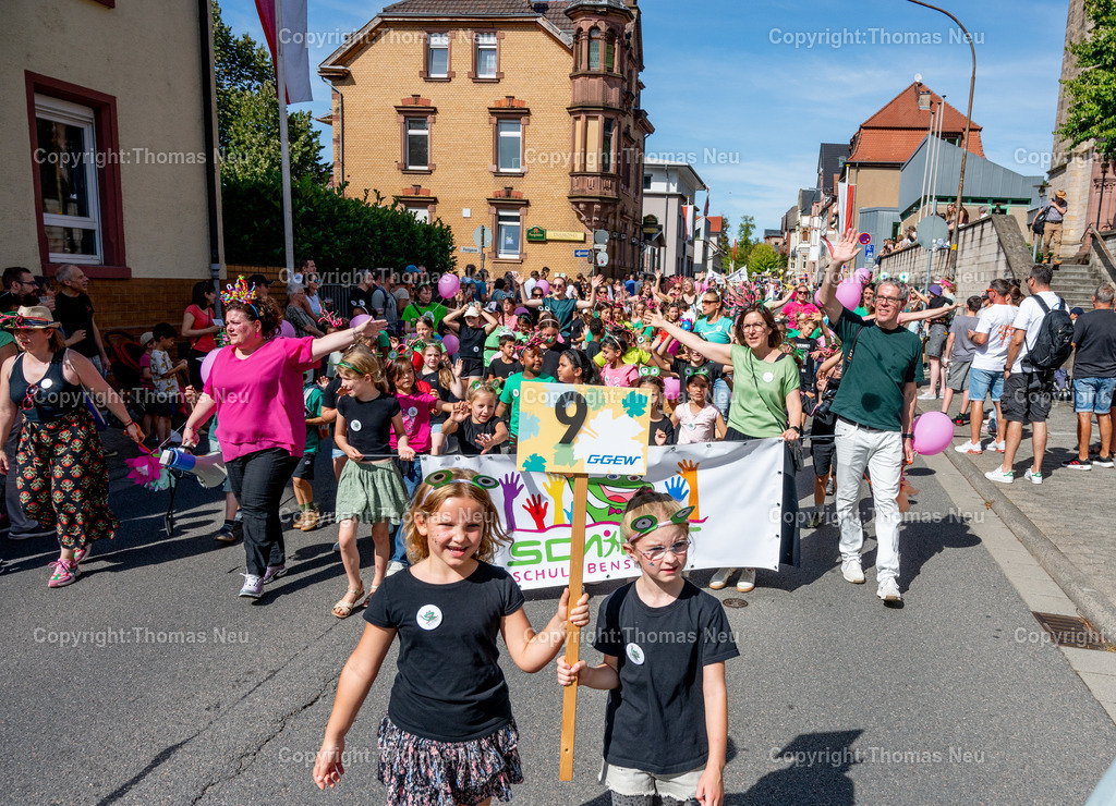 12_Winzerfestumzug-Bensheim | bbe, Bensheim, Winzerfestunmzug 2025, Schillerschule, ,, Bild: Thomas Neu