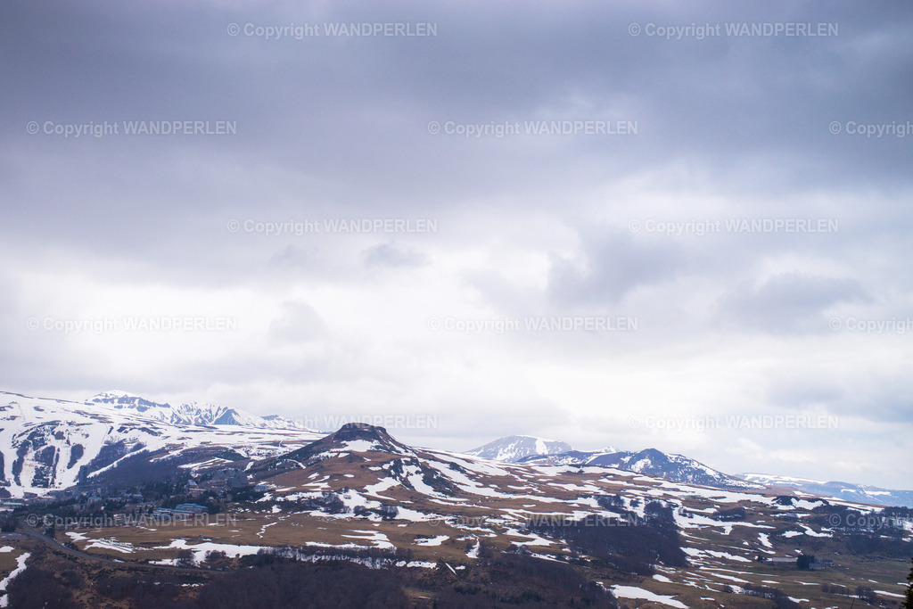 Berg im Winter | Winterliche Berglandschaft - Realisiert mit Pictrs.com