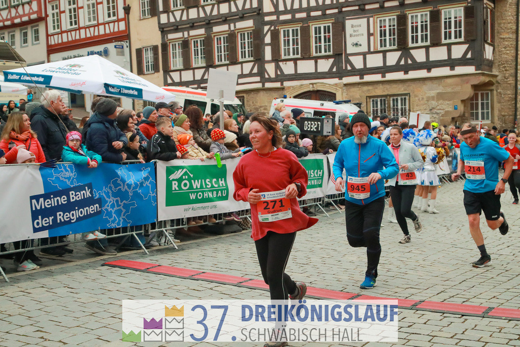 VR Bank Hauptlauf 10000m | 3 Koenigslauf 2023 - Realisiert mit Pictrs.com