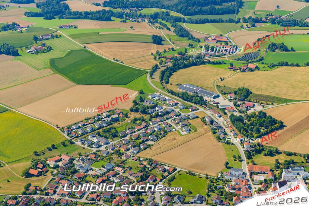 Neukirchen am Inn Neuburg am Inn Bild- Das Luftbild wurde 2025 vom UL-Flugzeug heraus erstellt ( keine Drohne ) - Hochauflösende Luftaufnahme -Nicht vergleichbar mit Google Maps oder Satelittenbilder- Die Geschenkidee !Mit Lizenz und Bildrechte bestellbar