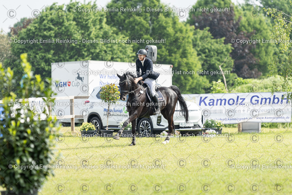 CL5A2364 | Emilia Reinking Fotografie - Realisiert mit Pictrs.com