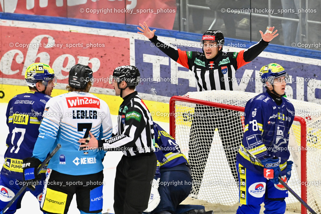 EC IDM WÄRMEPUMPEN VSV vs. Steinbach Black Wings Linz | OFNER CHRISTIAN Referee, #78 Felix Maxa EC VSV, PUFF WOLFGANG Referee, #7 Brian Lebler Black Wings Linz, #17 Arturs Kulda EC VSV, EC IDM WÄRMEPUMPEN VSV vs. Steinbach Black Wings Linz, EC IDM WÄRMEPUMPEN VSV vs. Steinbach Black Wings Linz am 28.11.2025 in Villach (Stadthalle Villach), Austria, (Photo by Bernd Stefan)