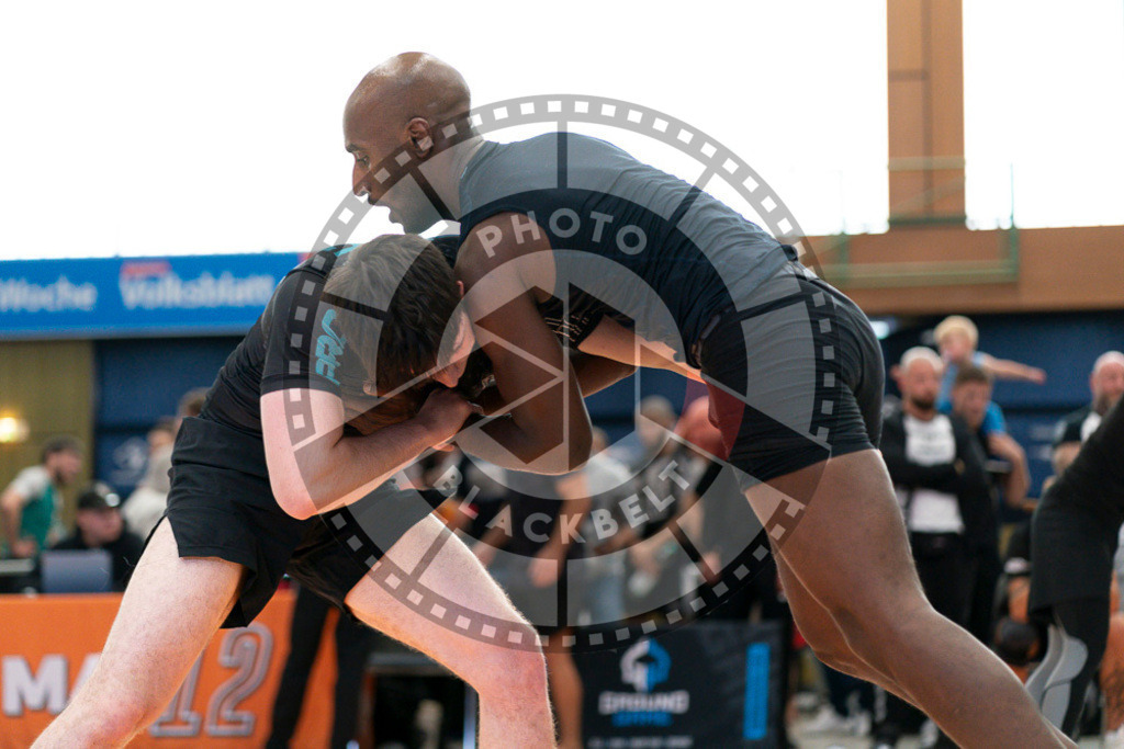 20240915PBB3344 | Athletes compete during the Grappling Industries’ grappling and Brazilian jiu-jitsu competition in Berlin, on September 15, 2024.