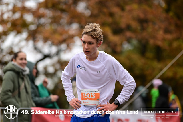 Süderelbe Halbmarathon 2025 I 09.11.2025 I Fotograf_DerSportfotograf.I 00549 | Der Sportfotograf. - Realisiert mit Pictrs.com