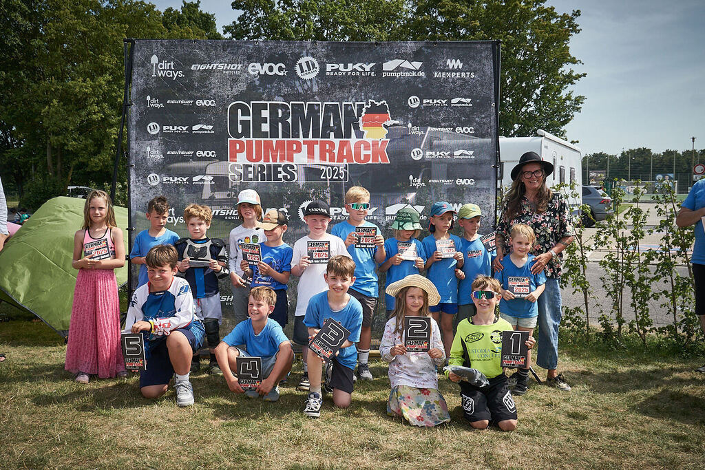 202506251-06 PM25 150@sebastiankopp | German Pumptrack Series - Realisiert mit Pictrs.com