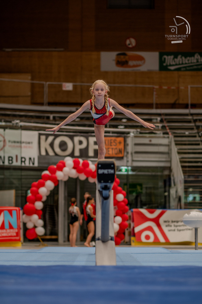 DSC_0322 | "Fussifoto.com – Ihr Ansprechpartner für hochwertige Fotografie! Entdecken Sie kreative Bilder und professionelle Dienstleistungen. Kontaktieren Sie uns für Ihre Projekte!"