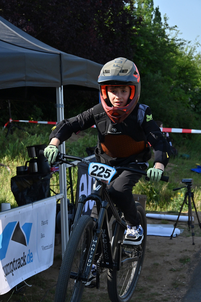 DSC_2415_philine | German Pumptrack Series - Realisiert mit Pictrs.com