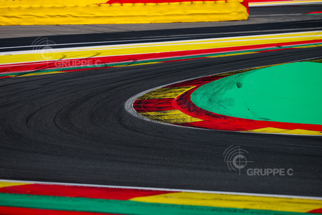 PSC525_083015245038474JB_JB | Porsche Sports Cup Deutschland - 5. Lauf Spa-Francorchamps 2025 - Foto: Gruppe C Photography - Realisiert mit Pictrs.com