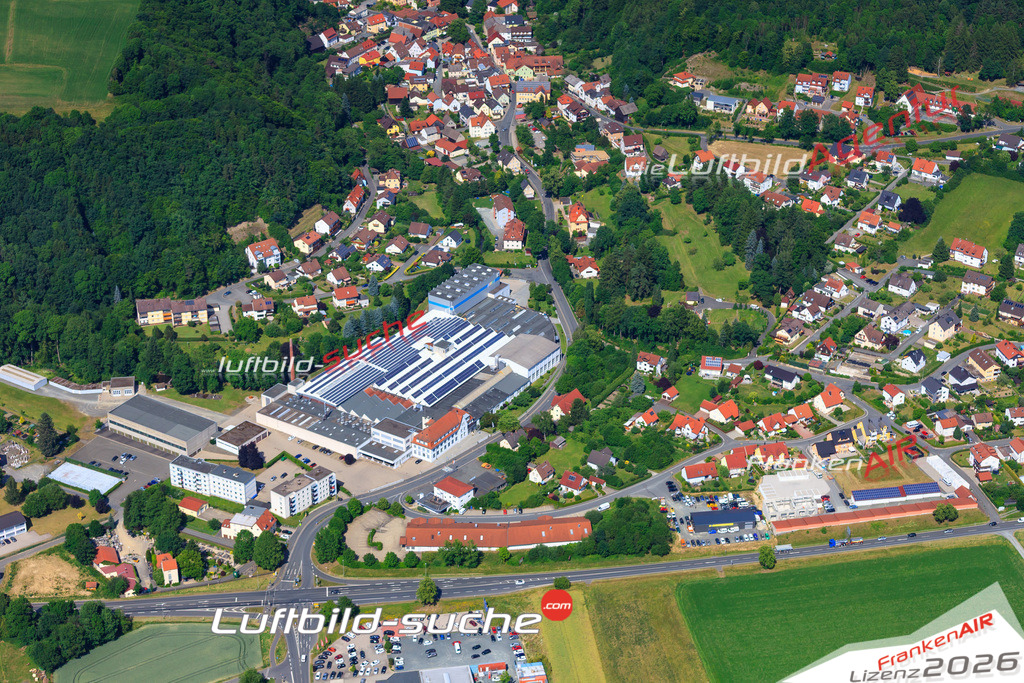 Die Luftaufnahme der Stadt Wirsberg wurde 2017 vom Flugzeug heraus erstellt ( keine Drohne )- hohe Auflösung für beste Qualität