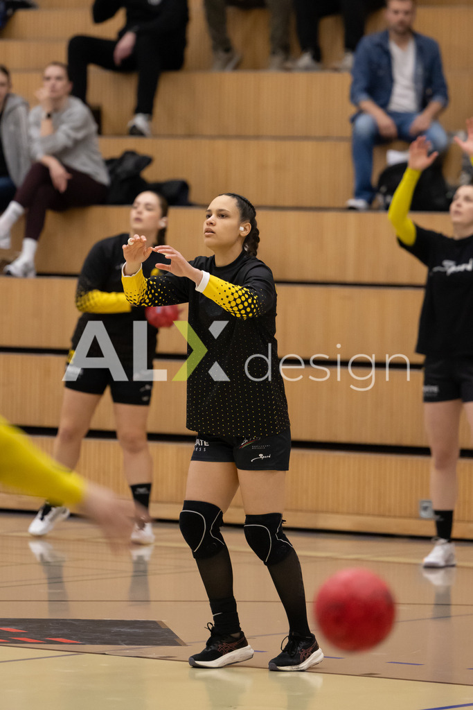 Handball I Frauen I Saison 2025-2026 I Handball Swiss Premium League 1 | Women I Round 5 I  Yellow Winterthur - GC Amicitia Zürich I 15.03.2026 | 7 Stephania Oliveira De Almeida (ES) (Yellow Winterthur) – Rückraum rechts - Realisiert mit Pictrs.com