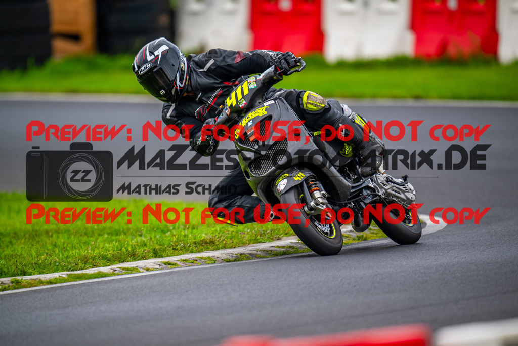 MaZZes_FotoMatrix_230827_1954 | K2