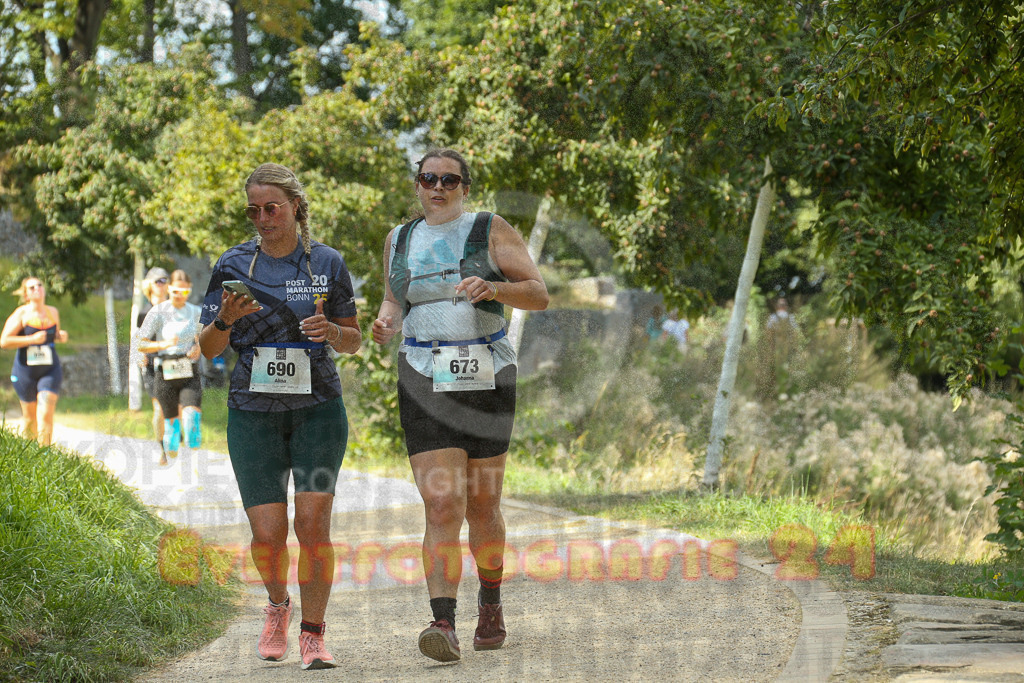 250824_1507_EX1_8524 | Sportfotografie im Rhein-Sieg Kreis, Köln, Bonn, NRW, Rheinland Pfalz, Hessen, etc. Unser Tätigkeitsfeld umfasst den Laufsport vom Volkslauf über den Marathon, Duathlon, Triathon bis zum Ultralauf wie Kölnpfad Ultra oder Schindertrail.