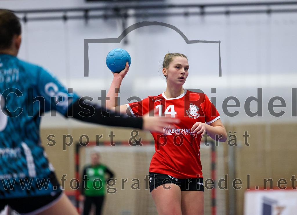 2022-11-27_090_SV_Anzing_gegen_HT_Muenchen_II | Anzing, Deutschland, 27.11.2022:
Handball, Bezirksliga 2022 / 2023, 7. Spieltag, SV Anzing gegen HT München II, Endergebnis: 28:32

Elena Holzmann (SV Anzing, #14)

Foto: Christian Riedel / fotografie-riedel.net