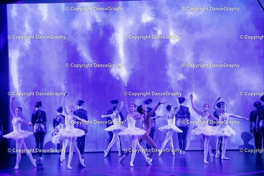 GPHY1747 | DanceGraphy - Realisiert mit Pictrs.com