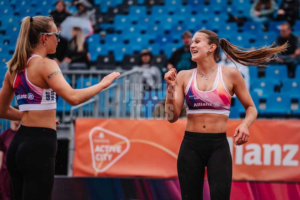 Beachvolleyball | Frauen | Allianz German Beach Tour 2025 | Tourstop Hamburg | 29.05.2025 | v.l. Clara Dressen und Mila Jancar