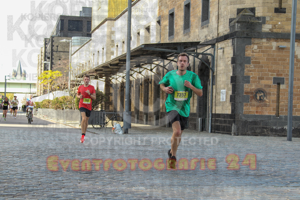 250920_1449_EV4_7183 | Sportfotografie im Rhein-Sieg Kreis, Köln, Bonn, NRW, Rheinland Pfalz, Hessen, etc. Unser Tätigkeitsfeld umfasst den Laufsport vom Volkslauf über den Marathon, Duathlon, Triathon bis zum Ultralauf wie Kölnpfad Ultra oder Schindertrail.