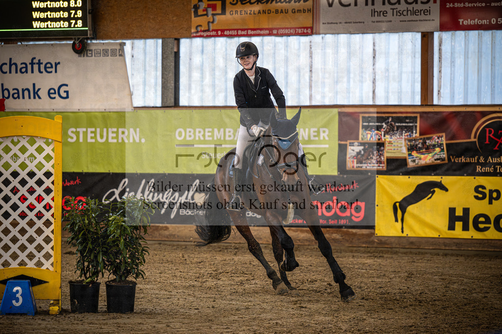 DOS_2108 | Entdecke hochwertige Reitturnierfotos von Foto Oger. Professionell, emotional und authentisch – jetzt Lieblingsmomente im Shop bestellen.Deutschlandweite Turnierfotografie. - Realisiert mit Pictrs.com