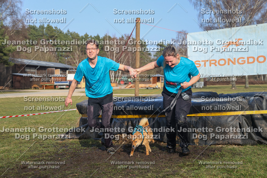 Dog Paparazzi - Strongdog North Mrz26-3580 | Dog Paparazzi Jeanette Grottendiek Fotografie & Videografie - Realisiert mit Pictrs.com