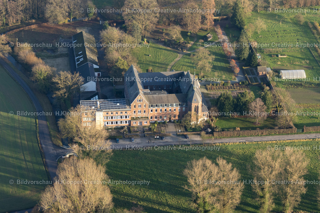 Luftbilder-Abtei-Mariendonk-Grefrath-7190 | Abtei Mariendonk Grefrath - Realisiert mit Pictrs.com