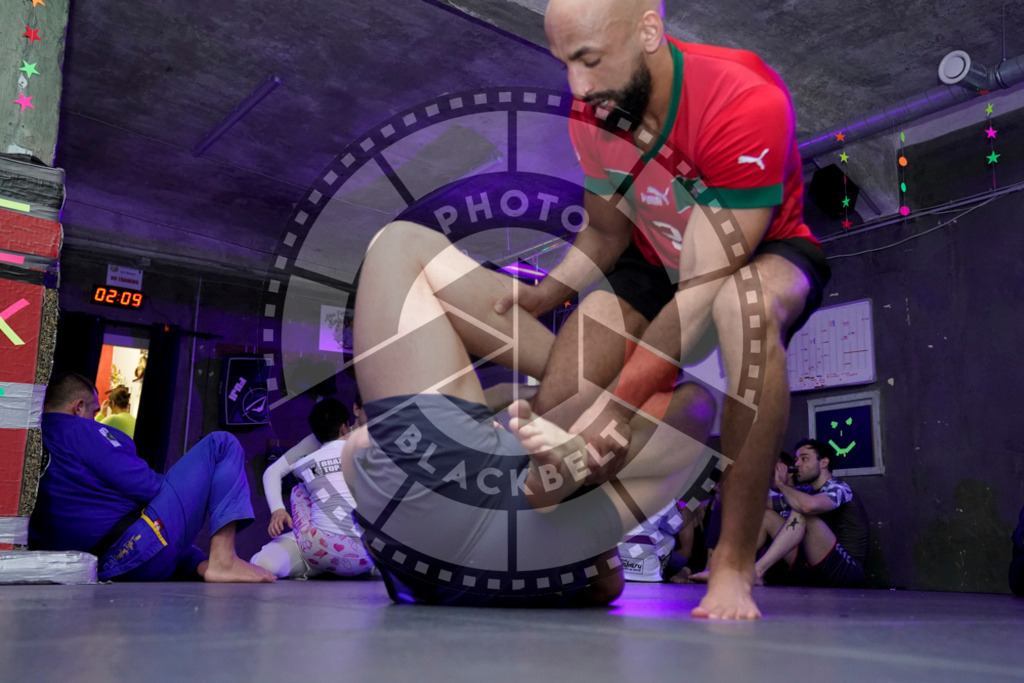 20240413PBB8022 | Fighters compete during the Grapplethon 24hours of rolling for a reason in Hamburg, Germany, on April 13, 2024.
