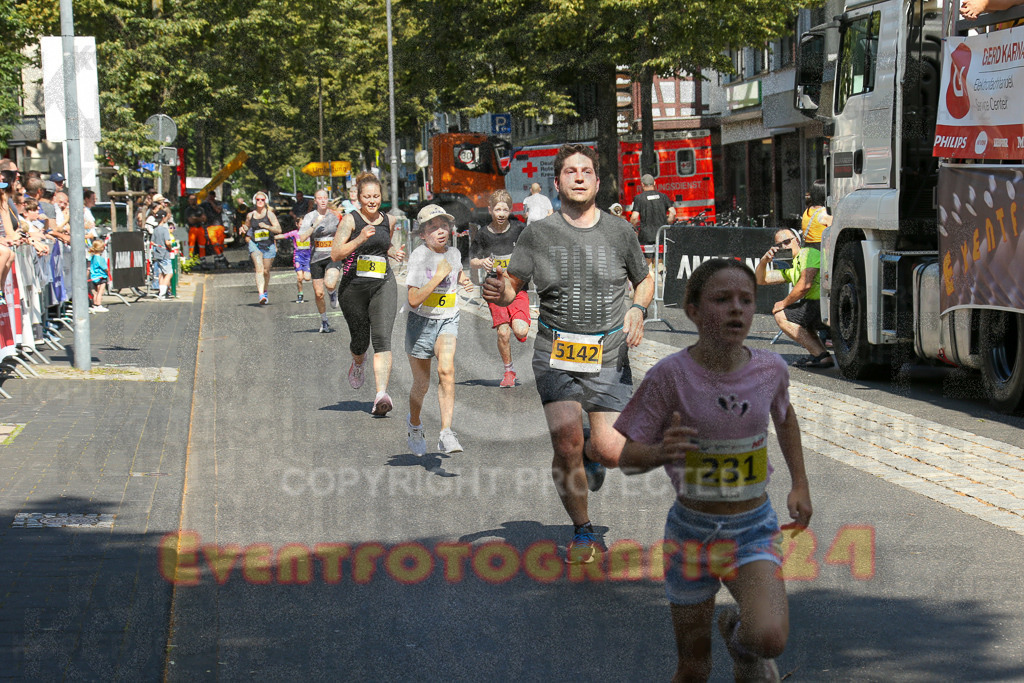 250621_1047_EX1_2551 | Sportfotografie im Rhein-Sieg Kreis, Köln, Bonn, NRW, Rheinland Pfalz, Hessen, etc. Unser Tätigkeitsfeld umfasst den Laufsport vom Volkslauf über den Marathon, Duathlon, Triathon bis zum Ultralauf wie Kölnpfad Ultra oder Schindertrail.