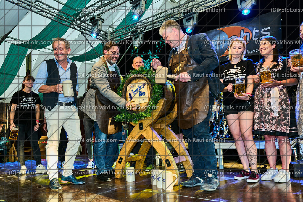ALP5119_VOLKSFEST_Bieranstich | (C)FotoLois.com, Alois Spandl, BIERANSTICH im Festzelt beim WIESELBURGER VOLKSFEST mit den TSCHECHEN als Vorband und dem Auftritt von Die HIGHLIGHTS, Mi 28. Juni 2023.