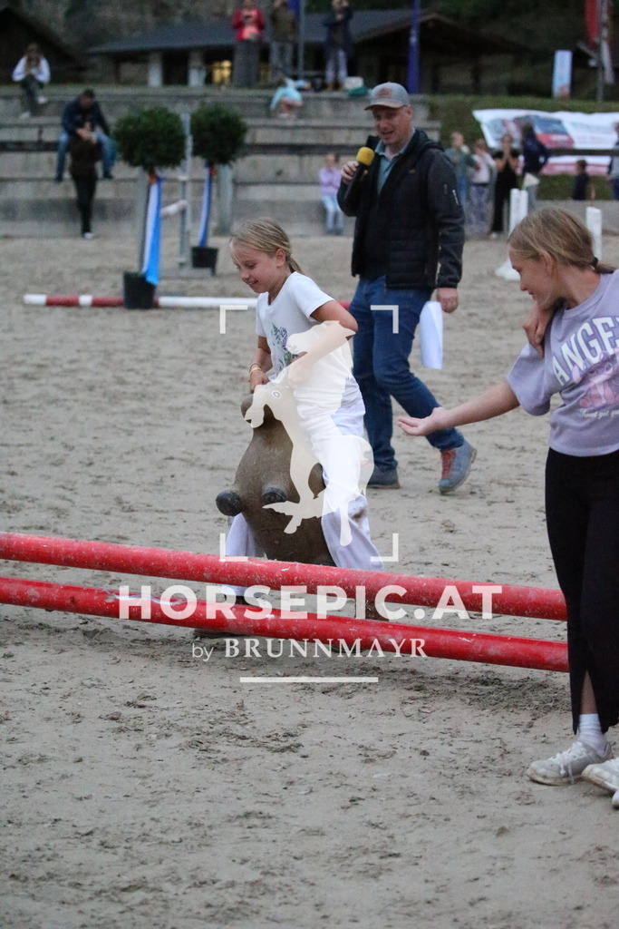 DL2Q0518 | Willkommen bei Brunnmayr - Design & Fotografie – Ihrem Spezialisten für Reitturniere und Pferdeveranstaltungen in Oberösterreich, Salzburg und Bayern! Seit über 17 Jahren sind wir leidenschaftlich dabei.