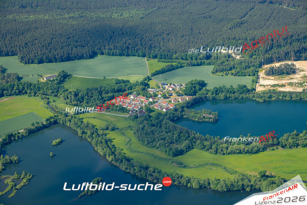 Die Luftaufnahme Steinfels - Mantel wurde 2022 vom Flugzeug aus (keine Drohne) erstellt. Hohe Auflösung -für große Poster und Wandbilder geeignet - Garantiert!