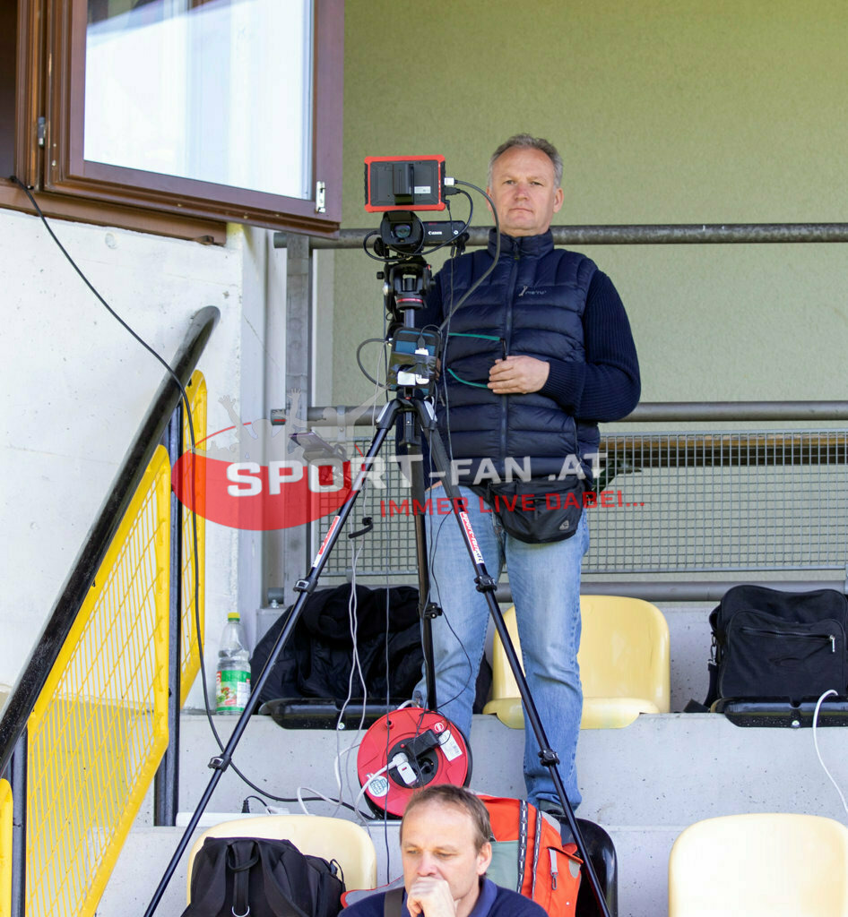 Portugal  U15 -Czech Republic U15 | Paul Kravagna ; Portugal  U15 -Czech Republic U15 am 29.04.2022 in Arnoldstein
(Sportplatz), AUSTRIA, (Photo by Ernst Krawagner sport-fan.at) - Realisiert mit Pictrs.com