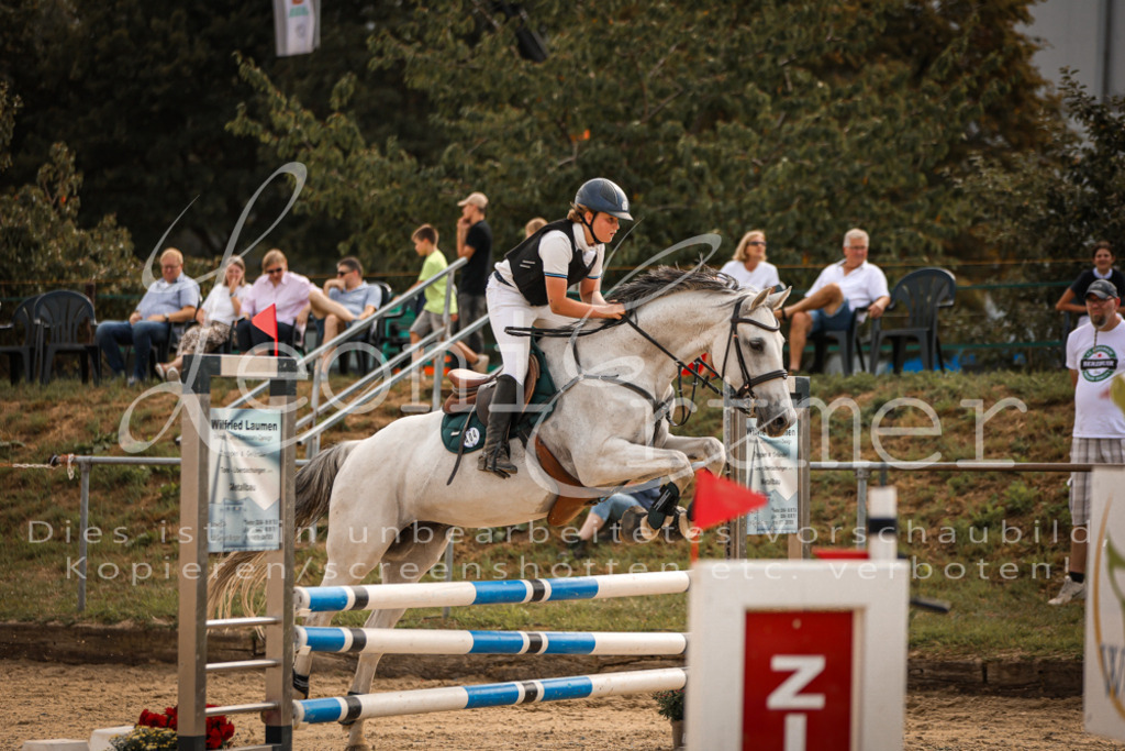 27.SaSpMA00093 | Leoni Ertmer Photography - Realisiert mit Pictrs.com