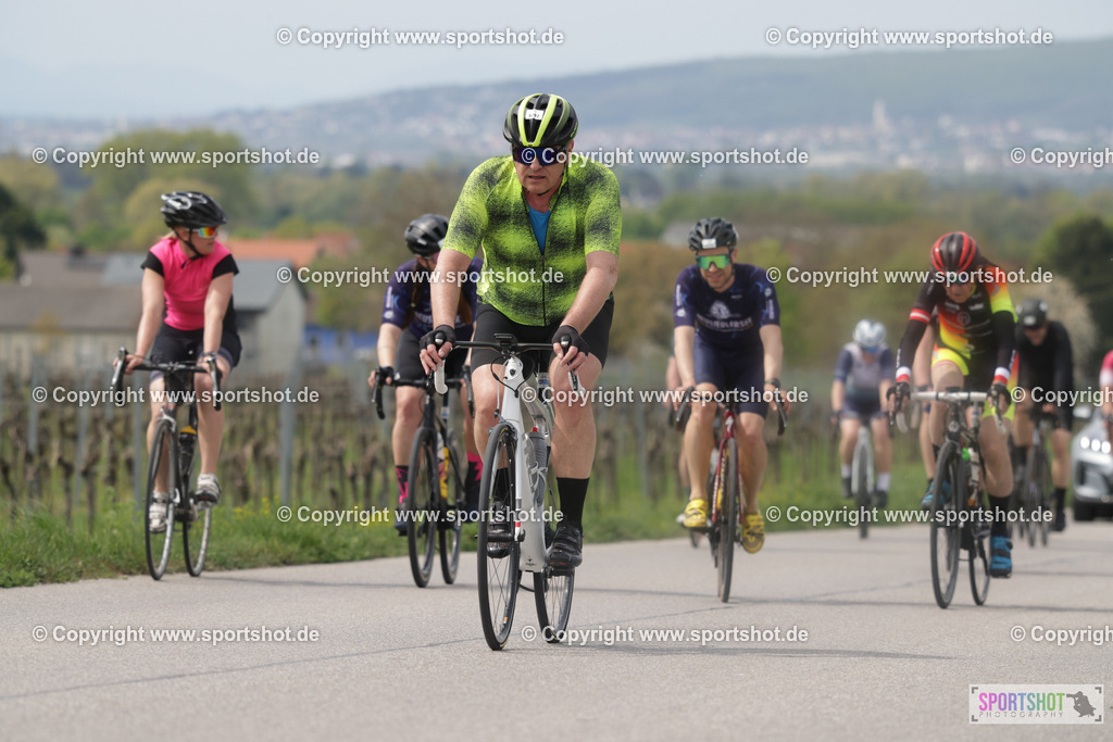 368A5567 | Neusiedlersee Radmarathon 2026@sportshot_your_pictrs #yourpictures#roadtowm2029 #nrm #neusiedlerseeradmarathon #neusiedlersee #neusiedlerseetourismus #burgenland #mörbisch #nrm26 #burgenlandtourismus #voglundco #poweredbyburgenlandtourismus #radsport #rad #marathon #ucigranfondo #visitburgenland #ucigranfondoworldseries