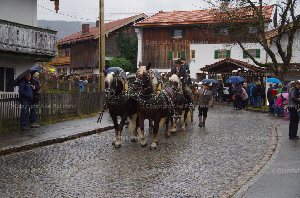 IMGP9326 | fotografiert von Axel PollmannLeonhardi Wallfahrt Benediktbeuern und Murnau, Fronleichnam, Fasching, Landschaft im Loisachtal und Benediktbeuern  - Realisiert mit Pictrs.com