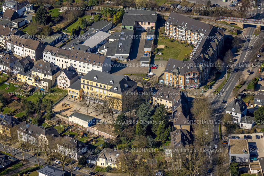 Velbert240301703 | Luftbild, Städt. Gemeinschaftsgrundschule, Wohngebiet, Velbert, Ruhrgebiet, Nordrhein-Westfalen, Deutschland