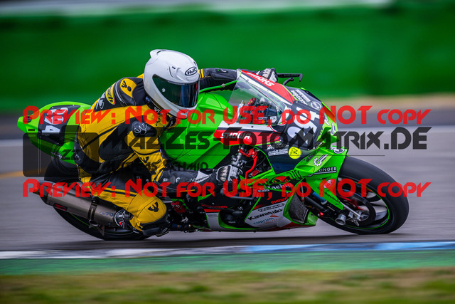 MaZZes_Fotomatrix_20240317_6007705_6435 | Fotograf Mathias Schmid
Sportfotograf,
Eventfotograf,
Hochzeitsfotograf,
Portraitfotograf