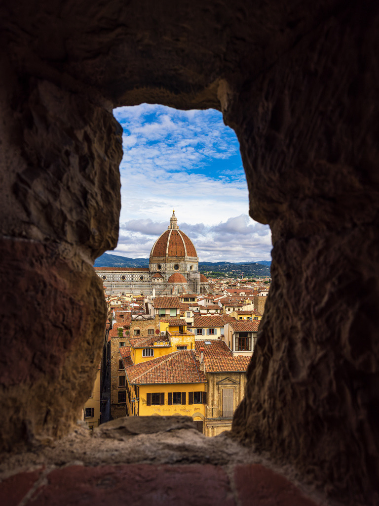 Blick auf die Kathedrale Santa Maria del Fiore in Florenz, Italien | Blick auf die Kathedrale Santa Maria del Fiore in Florenz, Italien.