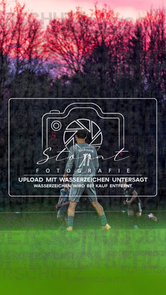 HMFGFS-1049 | Hussein Afdi (Heidmark 3 #11) beim Herren 3. Kreisklasse HK Spiel zwischen Heidmark III und FG Fulde-Stellichte im Heidmarkstadion, Bad Fallingbostel (Simon Paul Stopat) - Realisiert mit Pictrs.com