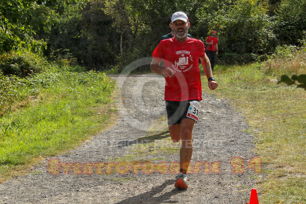 250830_1139_EV4_3525 | Sportfotografie im Rhein-Sieg Kreis, Köln, Bonn, NRW, Rheinland Pfalz, Hessen, etc. Unser Tätigkeitsfeld umfasst den Laufsport vom Volkslauf über den Marathon, Duathlon, Triathon bis zum Ultralauf wie Kölnpfad Ultra oder Schindertrail.
