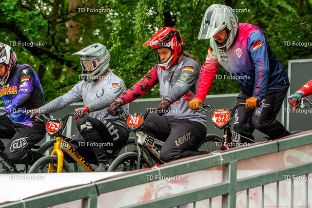 BayBMX2026-06445 | Fotogalerie von Thomas Dettweiler mit Eventbildern und lizenzfreien Fotos. Perfekt als Wandbild, für Büro, Website oder private Nutzung. - Realisiert mit Pictrs.com