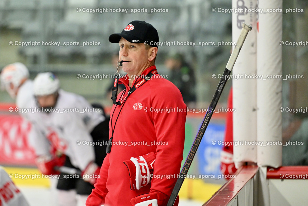 EC KAC Trainingsstart | Kirk Furey Headcoach EC KAC, EC KAC Trainingsstart, EC KAC Trainingsstart am 06.08.2025 in Klagenfurt (Heidi Horten Eishalle ), Austria, (Photo by Bernd Stefan)