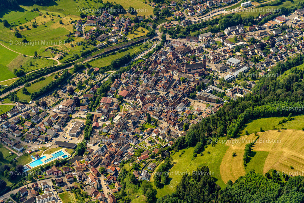 Elzach-10 | Bilder Fotos Luftbilder Luftaufnahmen Deutschland Süden Westen Schwarzwald Baden Württemberg  
