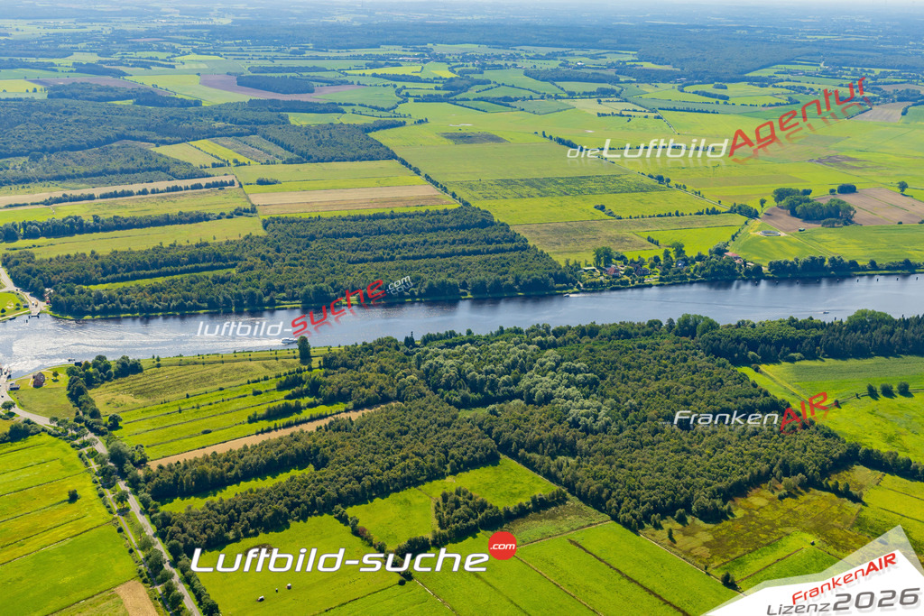Eider Uferbereich Uferstrasse Breiholz Bild- Das Luftbild wurde 2025 vom UL-Flugzeug heraus erstellt ( keine Drohne bzw. Drohnenaufnahme ) - Hochauflösende Luftaufnahme -Nicht vergleichbar mit Google Maps oder Satelittenbilder- Die Geschenkidee !Mit Lizenz und Bildrechte bestellbar - CC