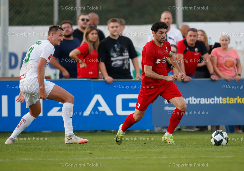 A_LUI_27082025_29 | SPORT,FUSSBALL,UNIQA OOEFB CUP 2.RUNDE,ASKOE OEDT-WSG TIROL 27.08.2025 IM BILD: BUENYAMIN KARATAS (OEDT) UND DAVID GUGGANIG (WSG) FOTO:FOTOLUI